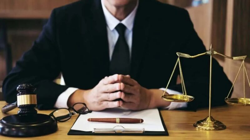 Been charged with a crime? Follow these 7 steps to hiring a defense attorney